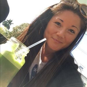 Meet your Posher, Allison